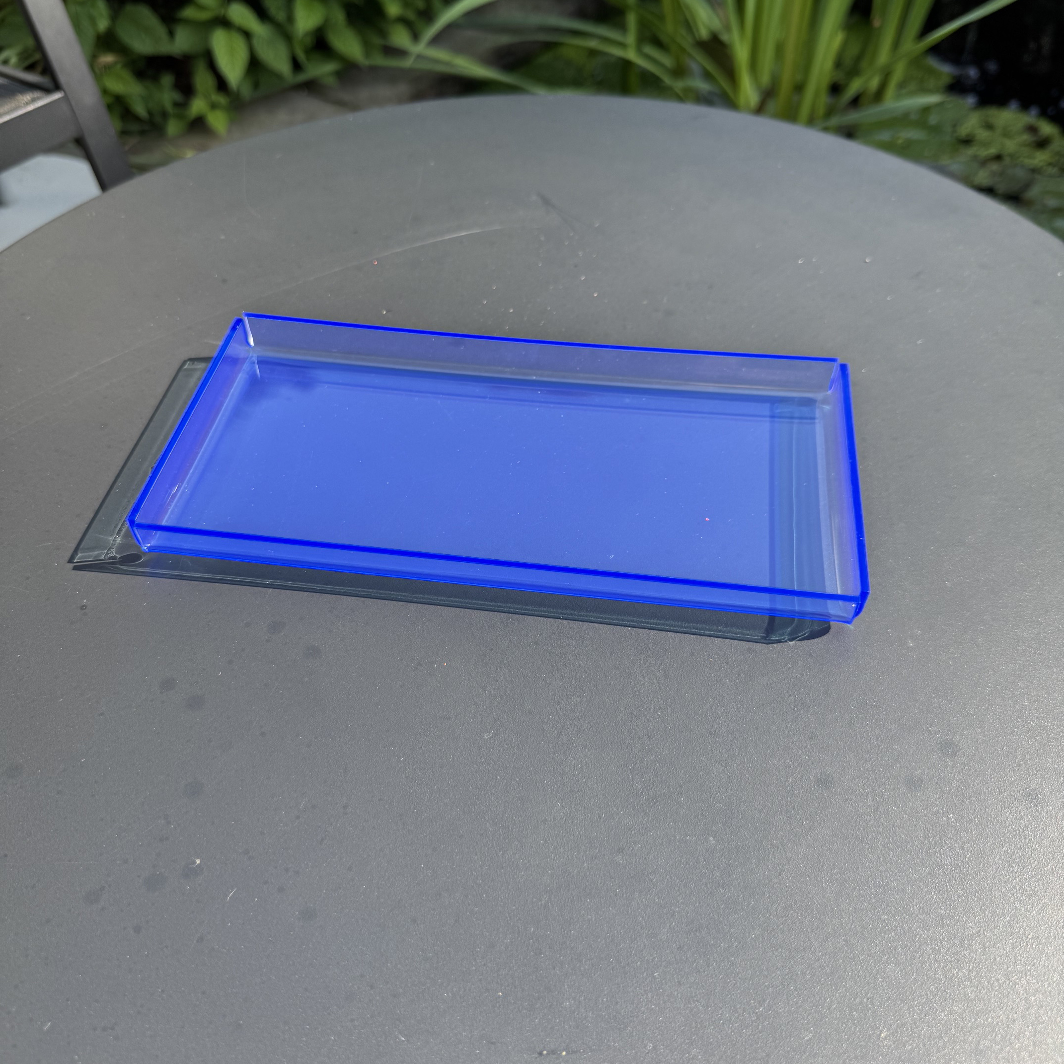 Tablet Neon blau lang Mittel