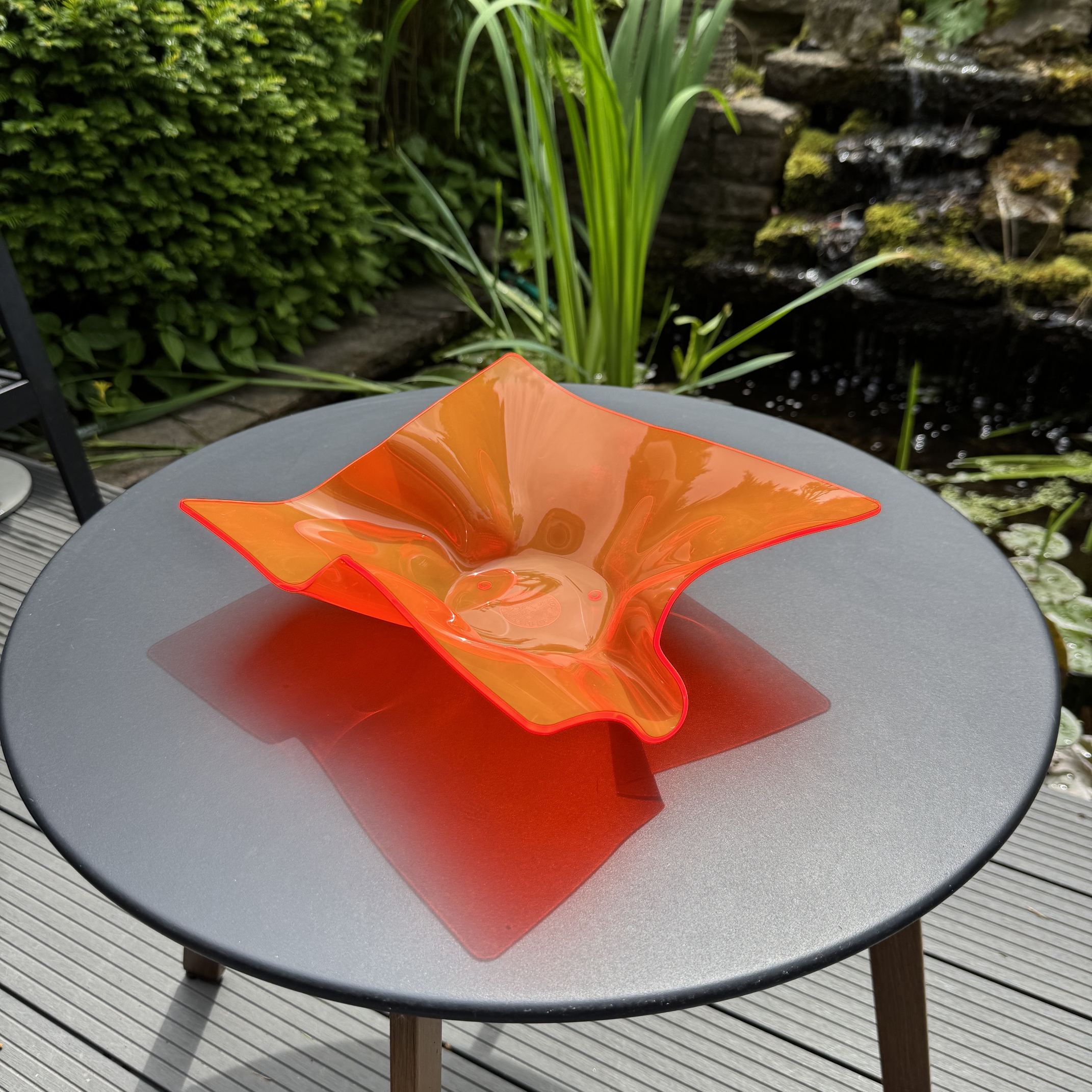 Acryl Schale Neon orange mittel